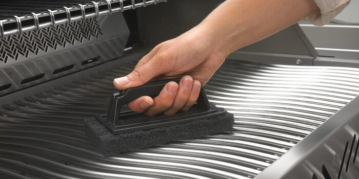 cleaning grill